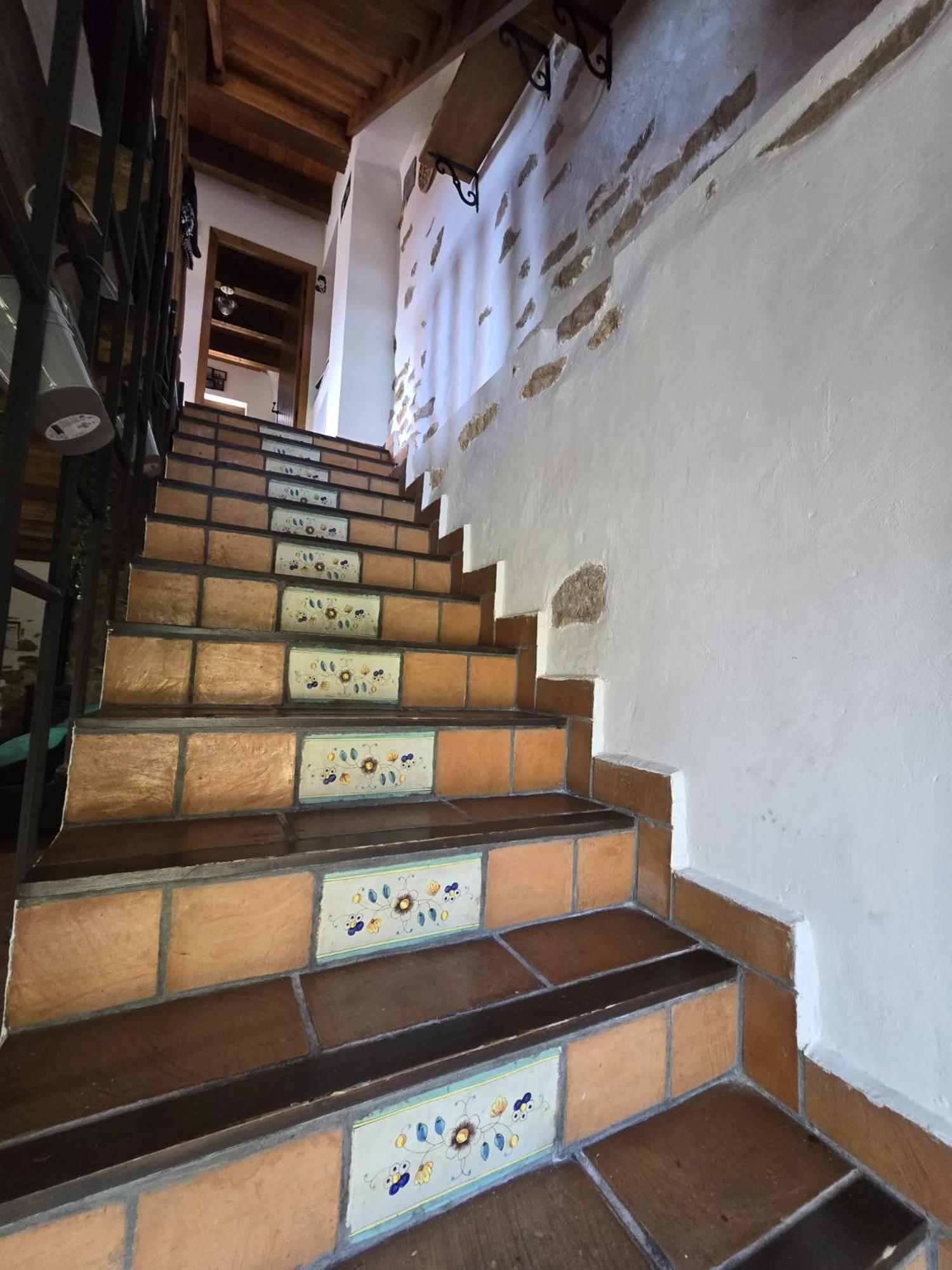 Loporzano Casa Jeronimoヴィラ エクステリア 写真